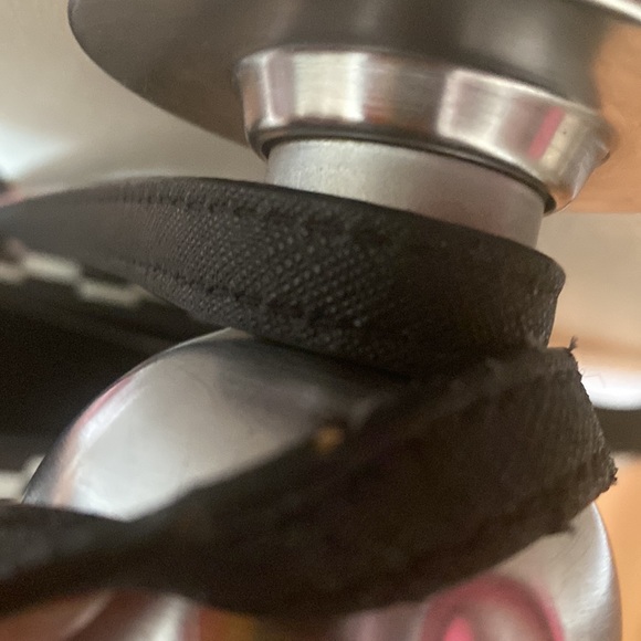 Micheal Kors Checkered Jet Set Tote in blk white - Picture 10 of 10